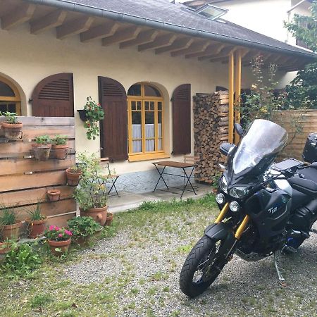 Charmant Appartement Sur Cour, Le Berlingott Bagneres-de-Bigorre Exterior photo