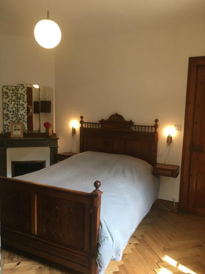 Charmant Appartement Sur Cour, Le Berlingott Bagneres-de-Bigorre Exterior photo