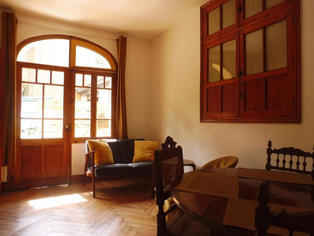 Charmant Appartement Sur Cour, Le Berlingott Bagneres-de-Bigorre Exterior photo